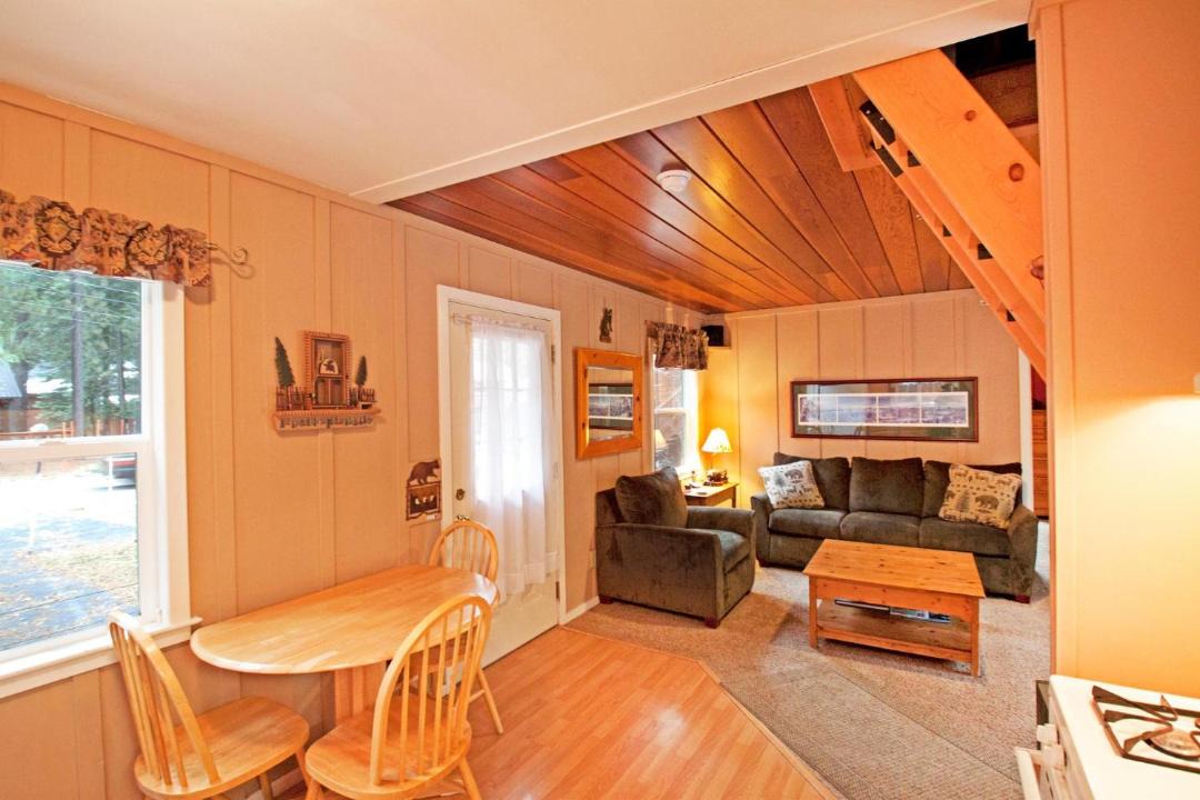 Photo of Livingroom in Sunnyside