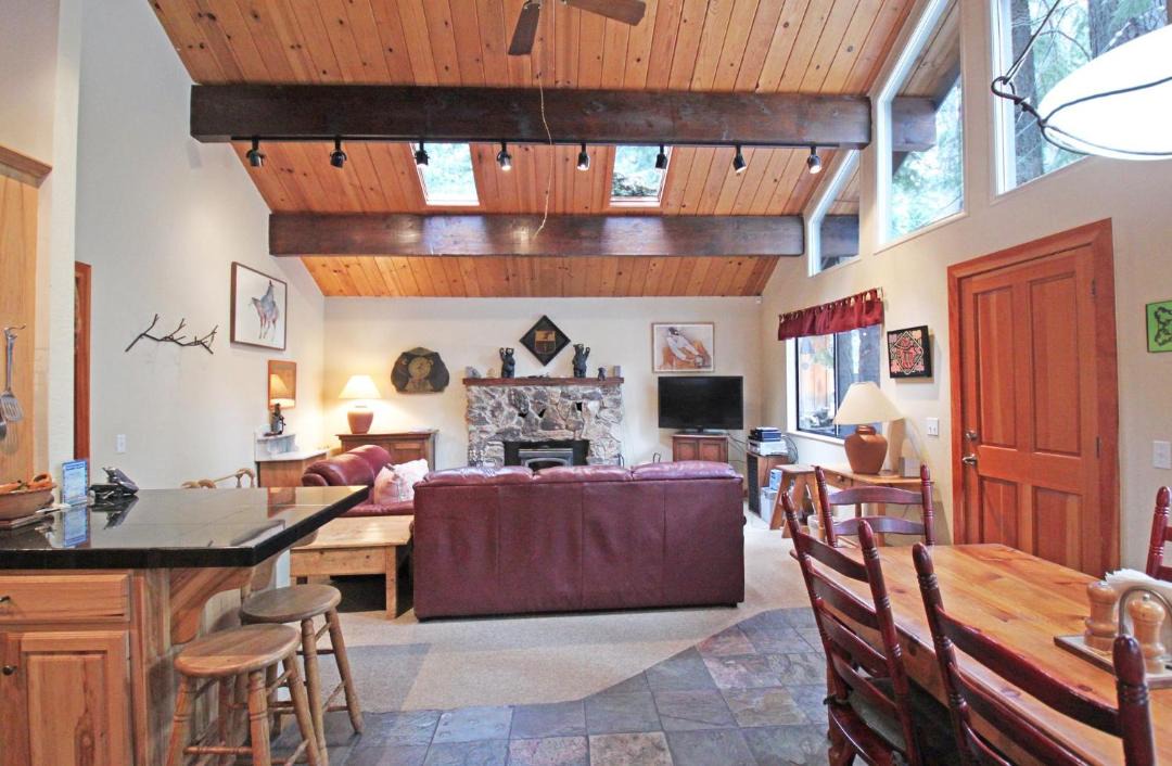 Photo of Livingroom in Sunnyside