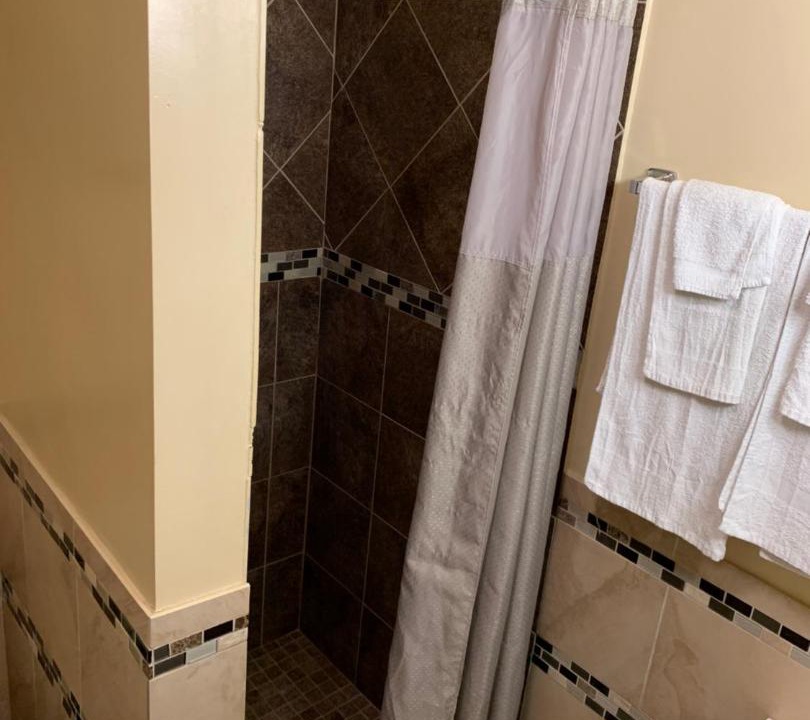 Photo of Bathroom in Bixby Knolls