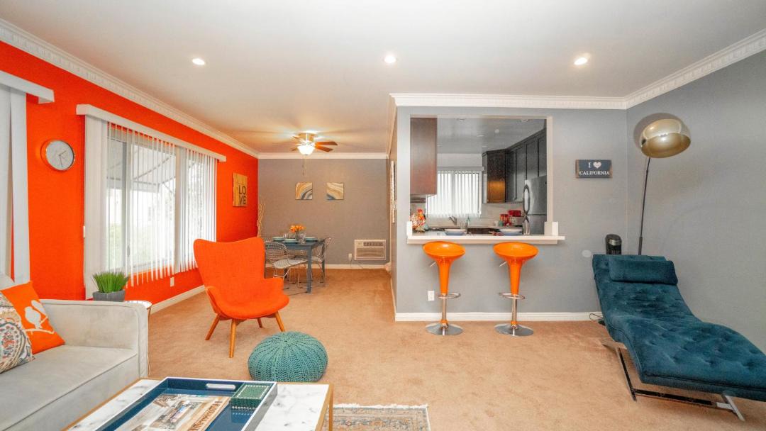 Photo of Livingroom in Melrose