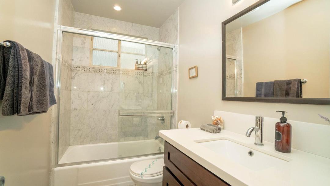 Photo of Bathroom in Melrose