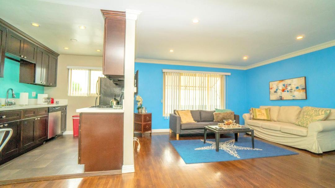 Photo of Livingroom in Melrose