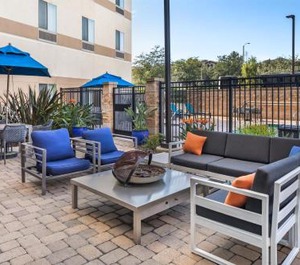 Hampton Inn Suites Moreno Valley 