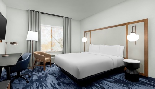 Room, 1 King Bed, Hearing Accessible (Accessible Bathtub)