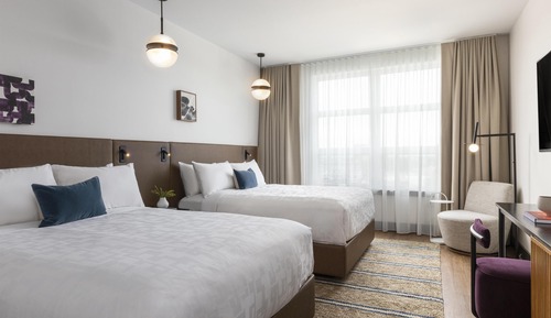 Standard Room, 2 Queen Beds (Uptown)