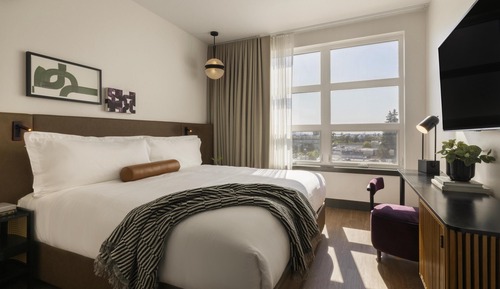 Room, 1 King Bed (Urban)