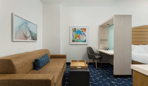 Suite, Multiple Beds, Hearing Accessible