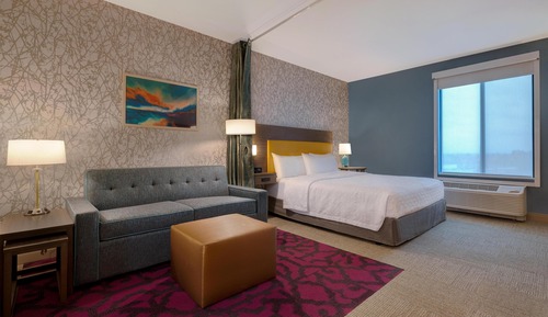 Studio, 1 King Bed, Accessible (Mobility, Roll-In Shower)