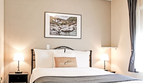 Family Suite, 2 Bedrooms, Kitchenette (Pet Friendly)