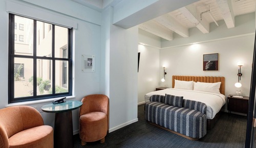 Room, 1 King Bed, Courtyard View