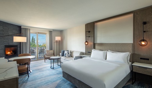 Deluxe Room, 1 King Bed with Sofa bed, Balcony