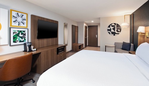 Standard Room, 1 King Bed