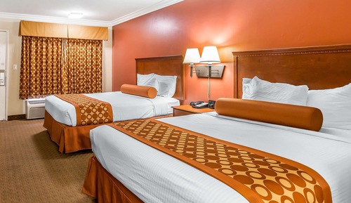 Standard Room, 2 Queen Beds, Non Smoking