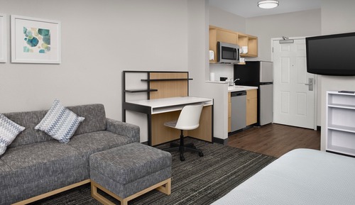Studio Suite, 1 Queen Bed with Sofa bed