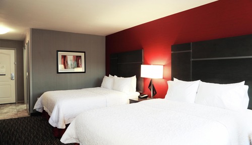 Two queen beds nonsmoking
