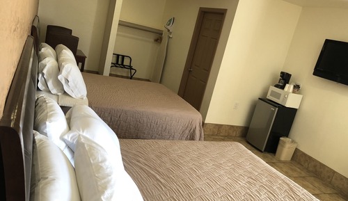 Superior Double Room, 2 Queen Beds, Ground Floor