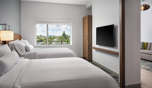 Suite, 1 Bedroom, Resort View