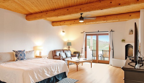 Romantic Studio Suite, 1 King Bed