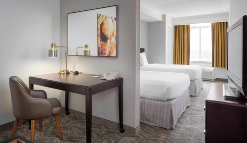 Suite, Multiple Beds, Hearing Accessible