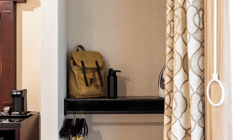 Studio Suite (ADA King Accessible)