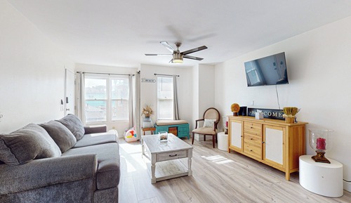House (2 Bedrooms)