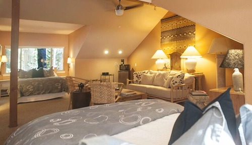 2 Queen Suite