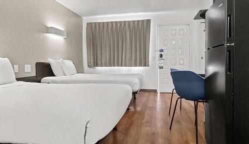 Standard Room, 2 Queen Beds, Non Smoking, Kitchen