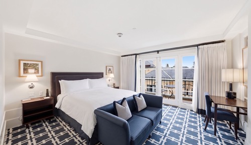 Deluxe Room, 1 King Bed