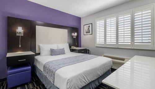 Family Suite, 2 Queen Beds, Non Smoking, Refrigerator & Microwave