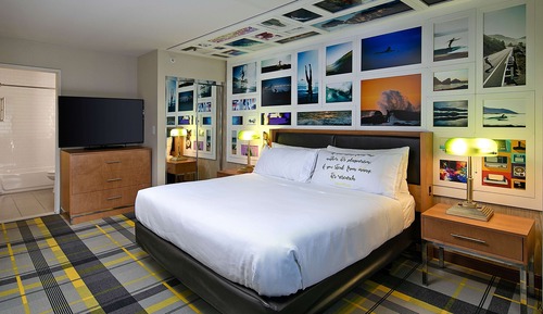 Suite, 1 King Bed, Non Smoking (Deans)