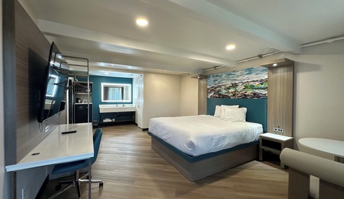 King Bed