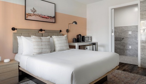 Standard Room, 1 Queen Bed, Accessible, Non Smoking