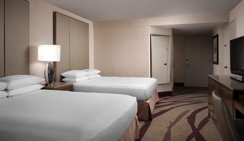 Room, 2 Queen Beds, Balcony