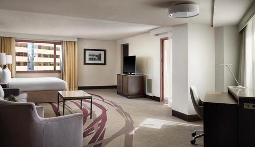 Junior Suite, 1 King Bed, Balcony