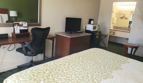 Room, 1 King Bed, Accessible, Non Smoking