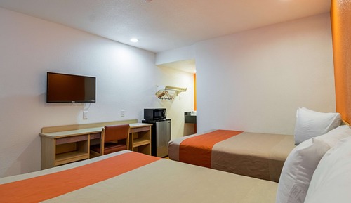 Standard Room, 2 Double Beds, Non Smoking