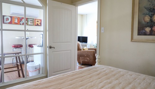 Traditional Suite, Ensuite, Mountain View (Traditional Queen)