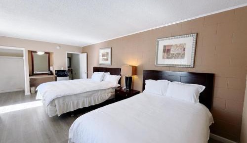 Queen Room with Two Queen Beds