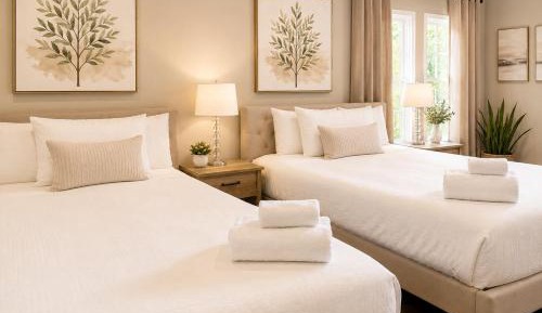 Deluxe Double Room with Bath