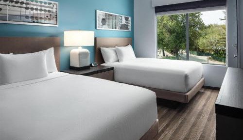 One Bedroom Kitchen Suite with Two Queen Beds and Sofa Bed