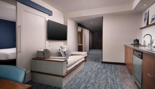 Two-Bedroom Queen Suite with Two Queen Beds and Sofa Bed