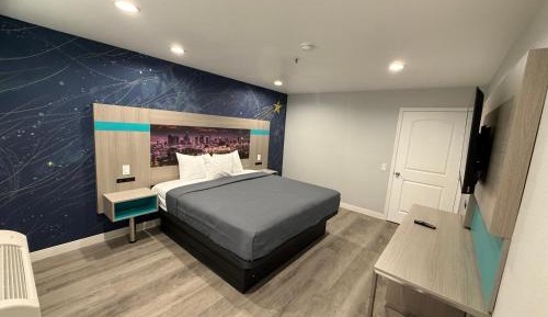 Superior King Room