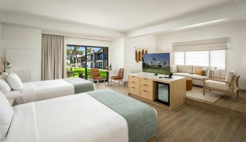 Junior Suite with Two Queen Beds