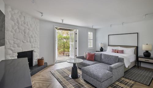Premium King Room