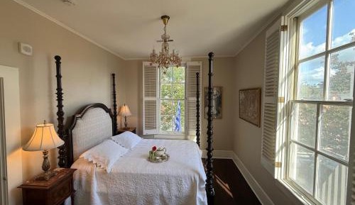 Queen Suite