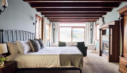 Suite with Balcony