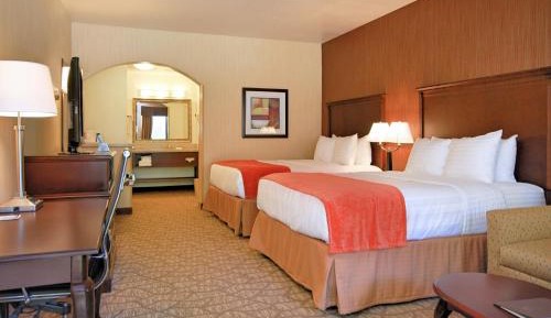 Queen Room with Two Queen Beds - Non-Smoking