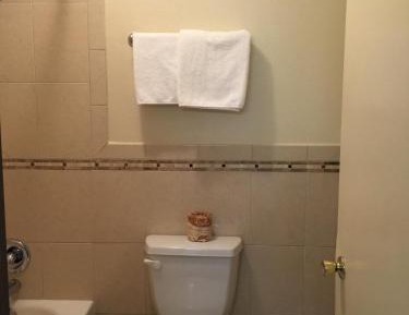 King Room - Non-Smoking