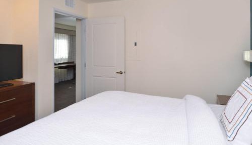 King Suite with City View