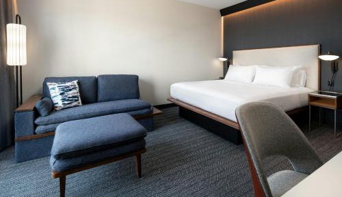 King Room with Sofa Bed